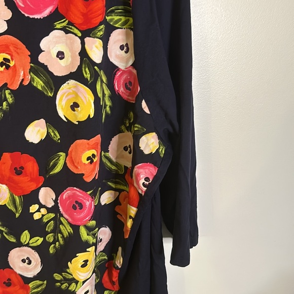 Lane Bryant cottage core long sleeve top size 22 blue red pink green flo… - Picture 3 of 7